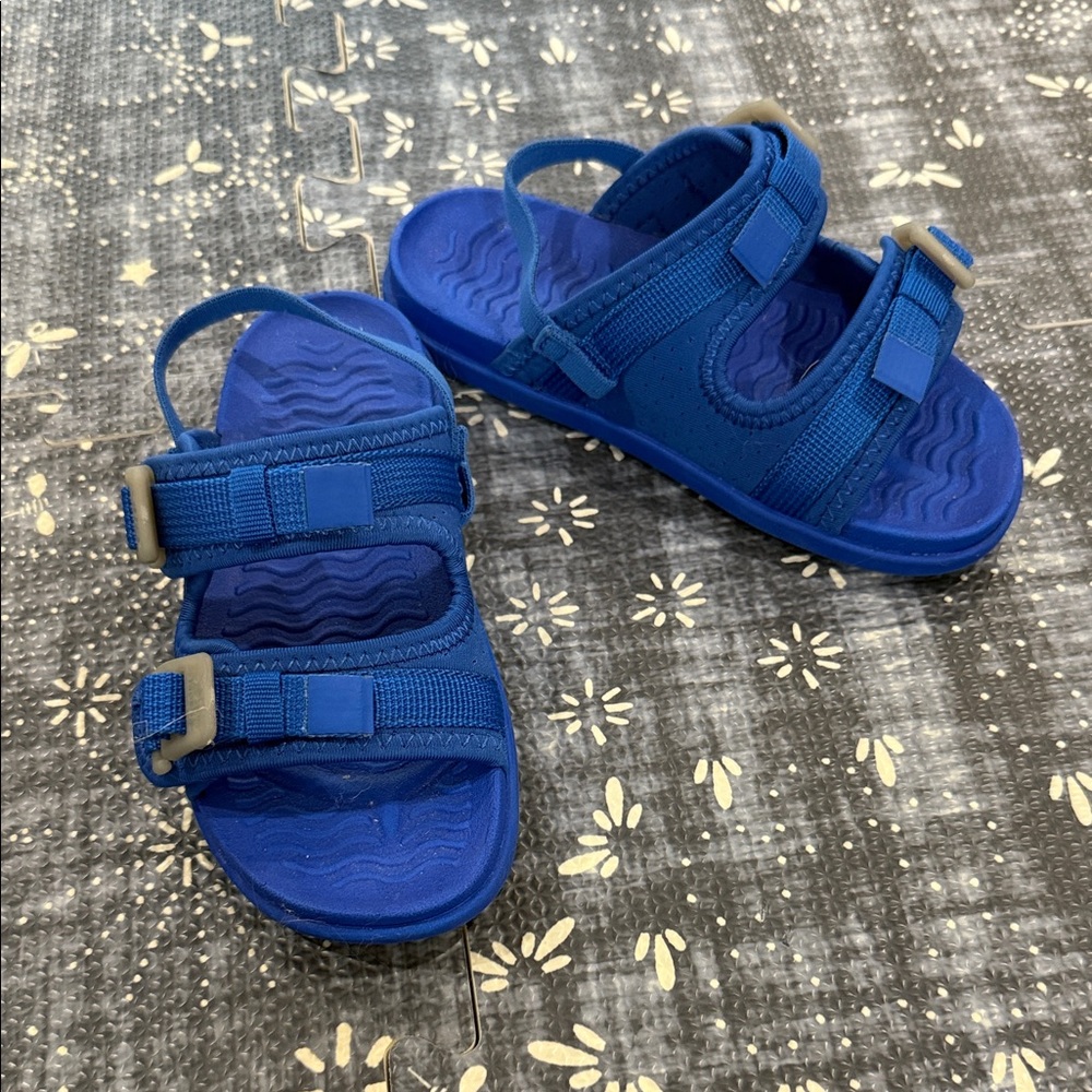 Native 12 Vibrant Blue Kids Sandals